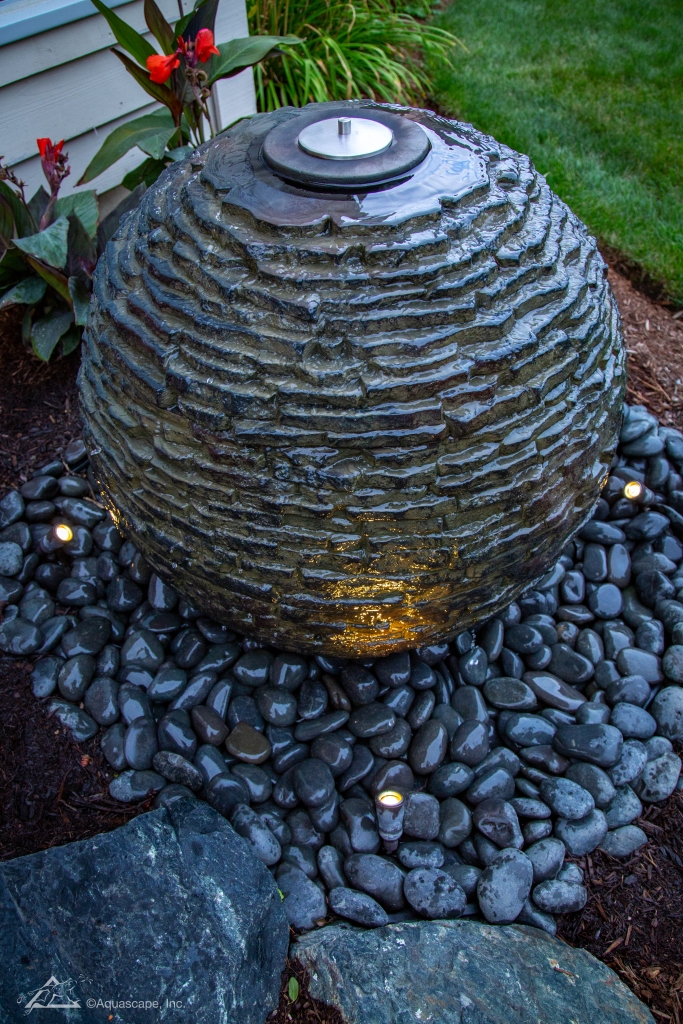 Rippled Urn Water Feature